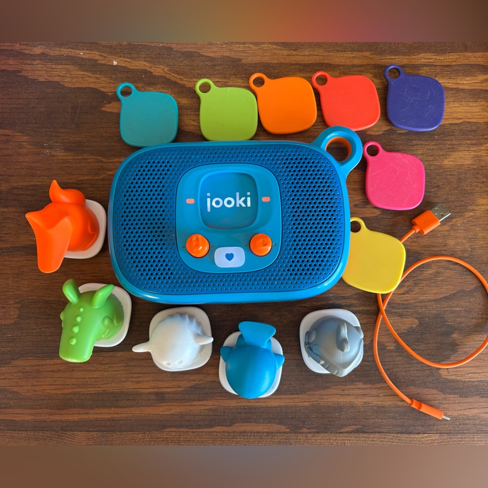 Jooki screen free Music Player for kids